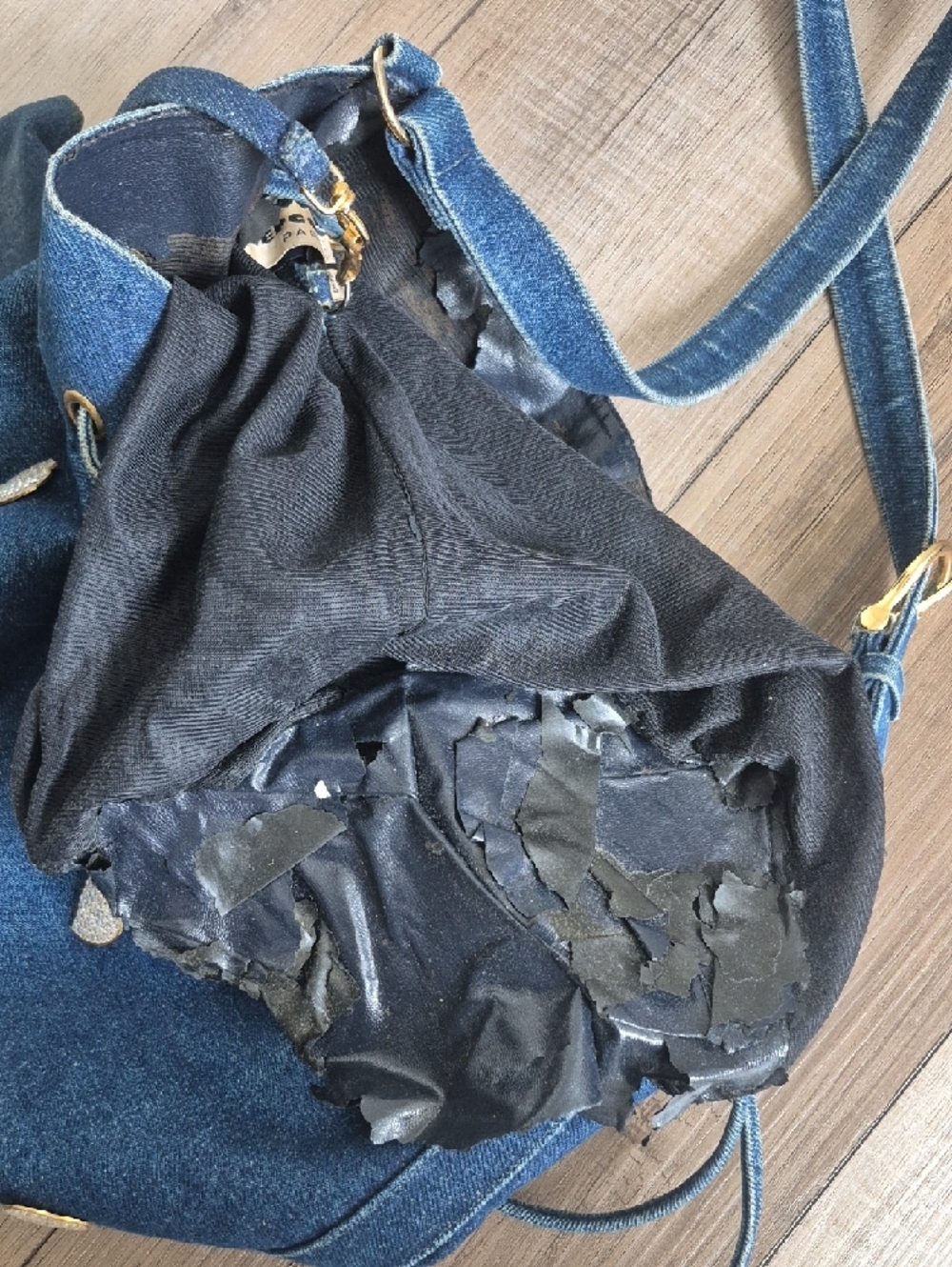 Sepcoeur Paris Denim Bucket Drawstring Bucket Bag with Heart Studs - Blue - Picture 8 of 15